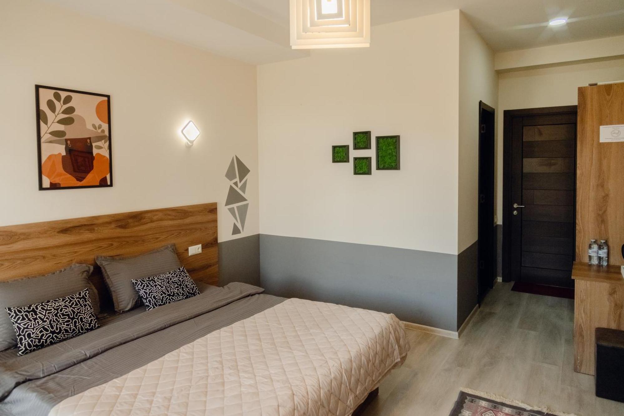 Hotel Graf T Tbiliszi Kültér fotó