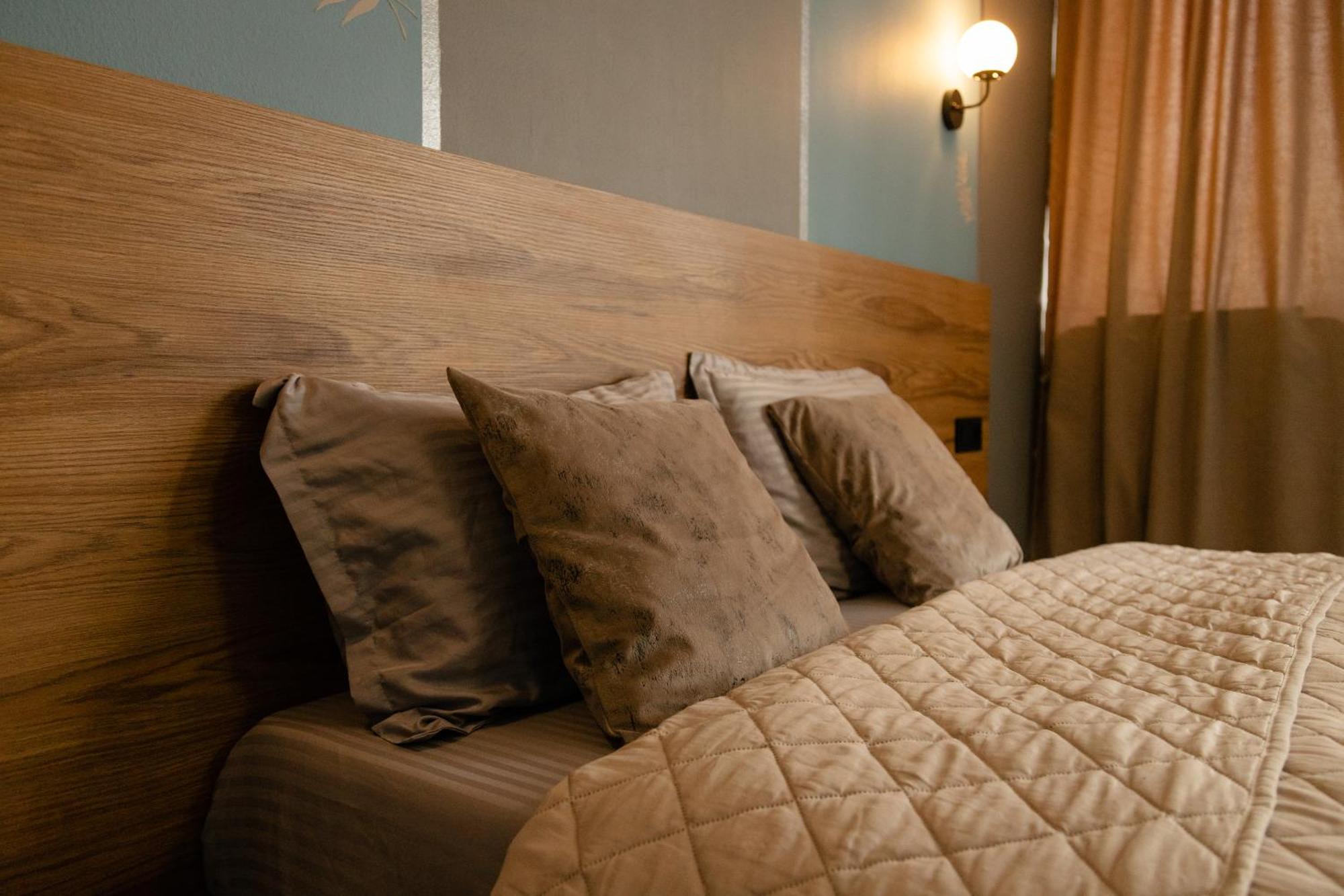 Hotel Graf T Tbiliszi Kültér fotó