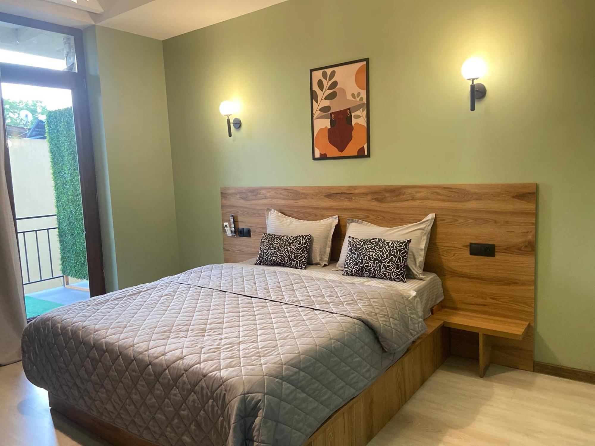 Hotel Graf T Tbiliszi Kültér fotó