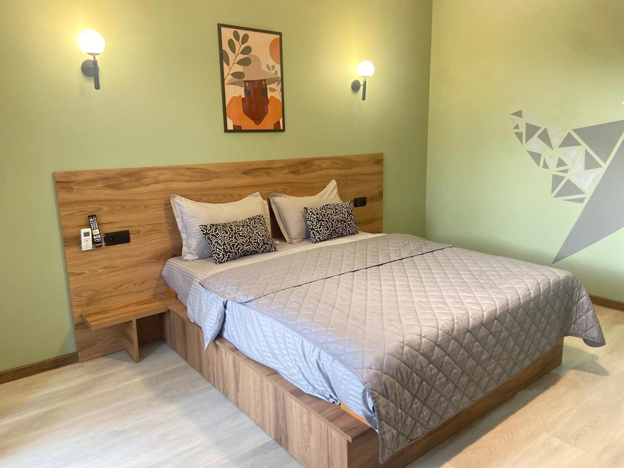 Hotel Graf T Tbiliszi Kültér fotó